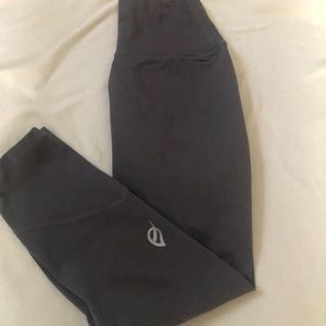 The Alainah II Legging: 20”